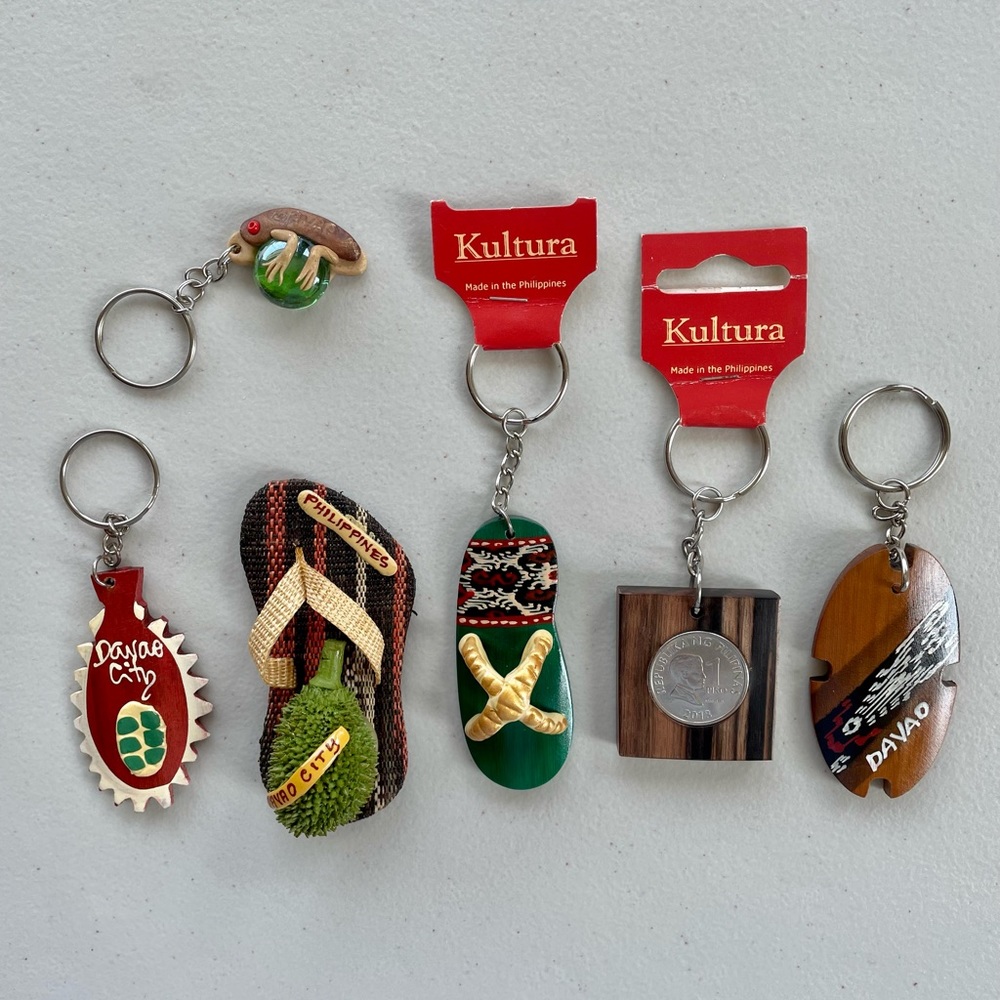 Philippines Keychain and Fridge Magnet Souvenir Lot